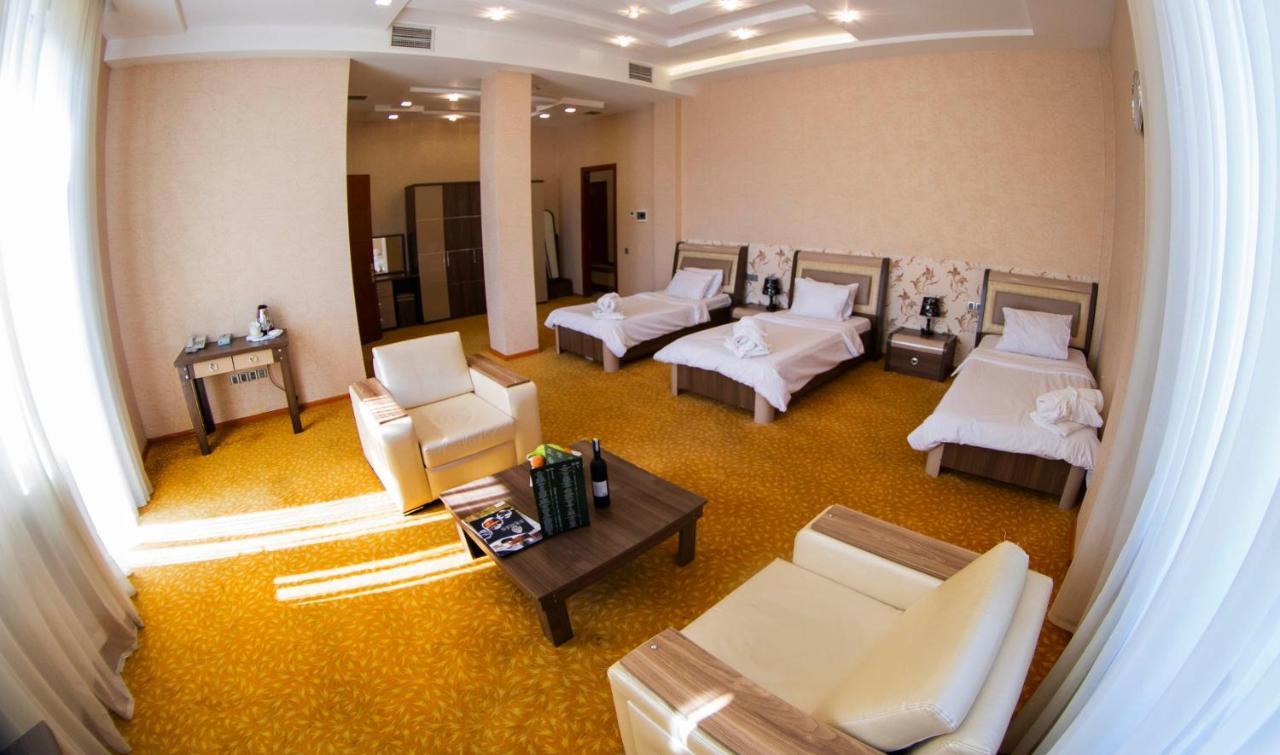 Astola Hotel Baku Exterior photo
